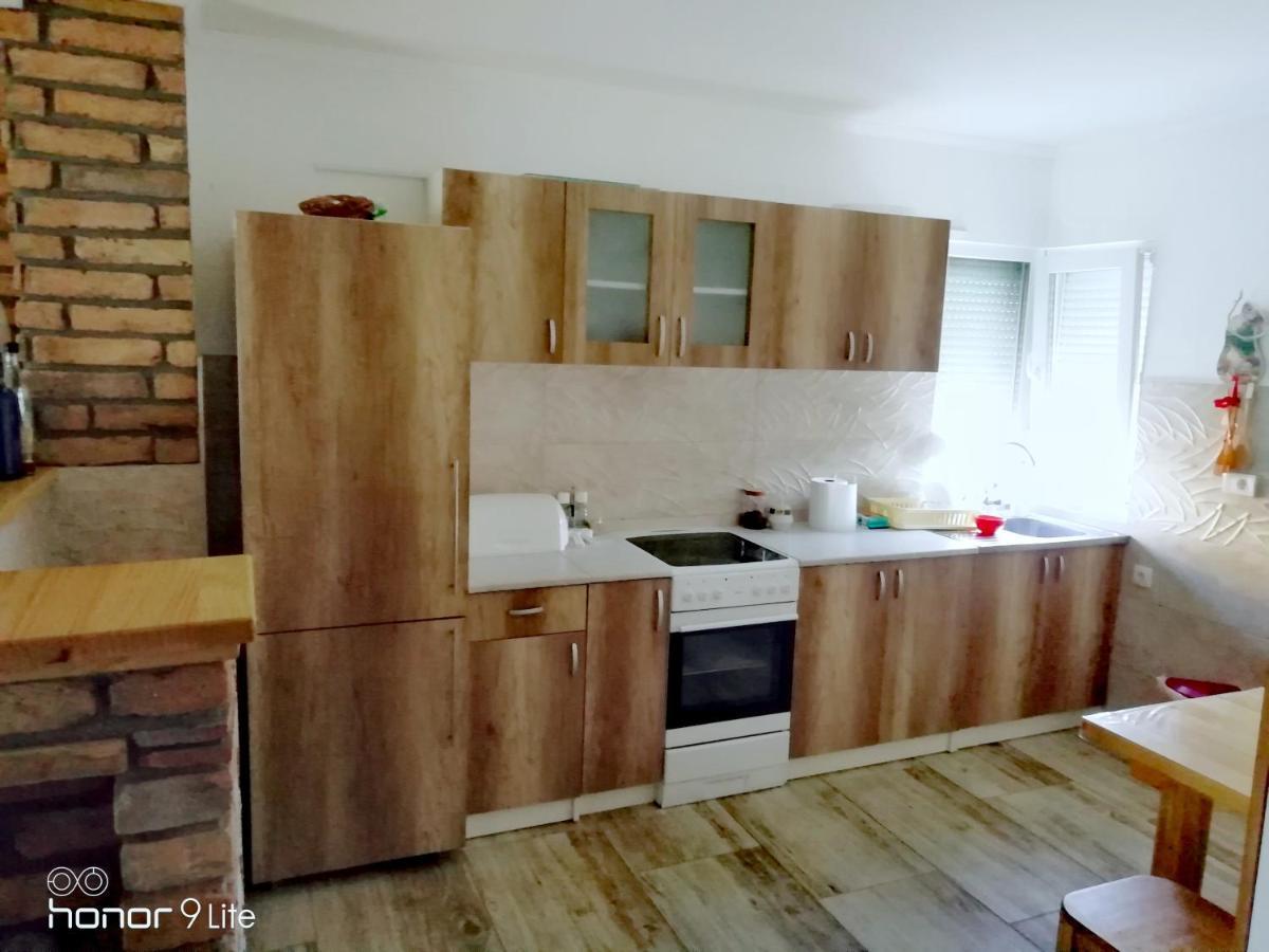 Vila Maza Smederevo Luaran gambar